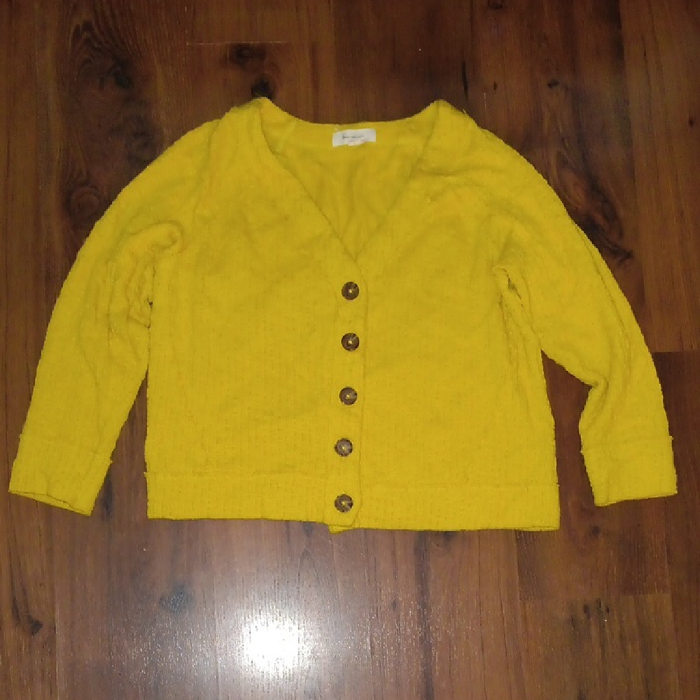 Vince Camuto Yellow Button-Up Cardigan.#3306